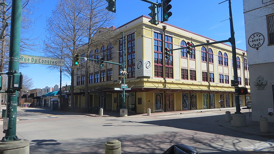 Prostitutes in Lafayette