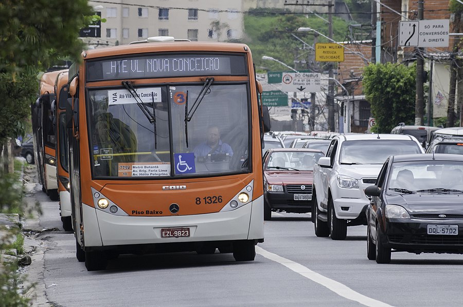 Sex of bus in São Paulo