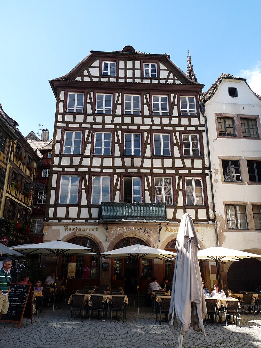 Caut o femeie din Strasbourg)