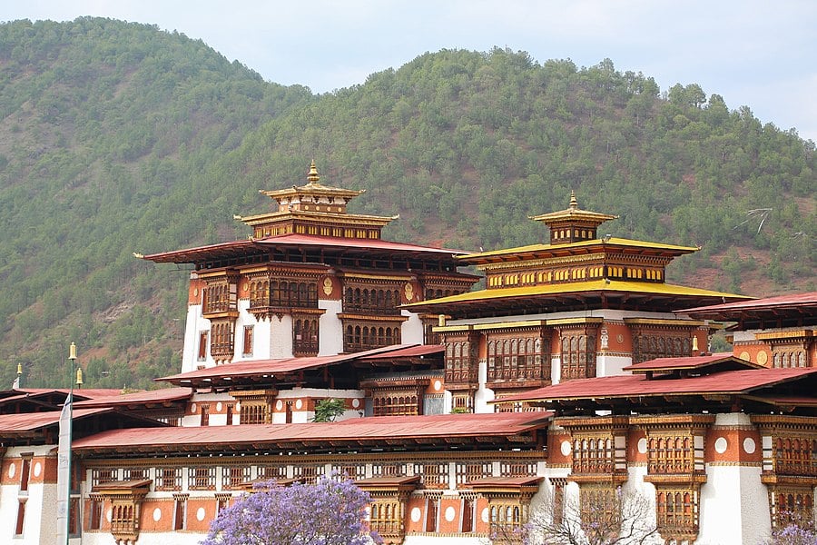 bhutan dating datând o regină de drag